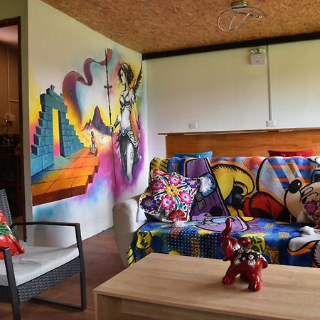 New Experiences Valle Sagrado Bed & Breakfast อูรูบัมบา ภายนอก รูปภาพ
