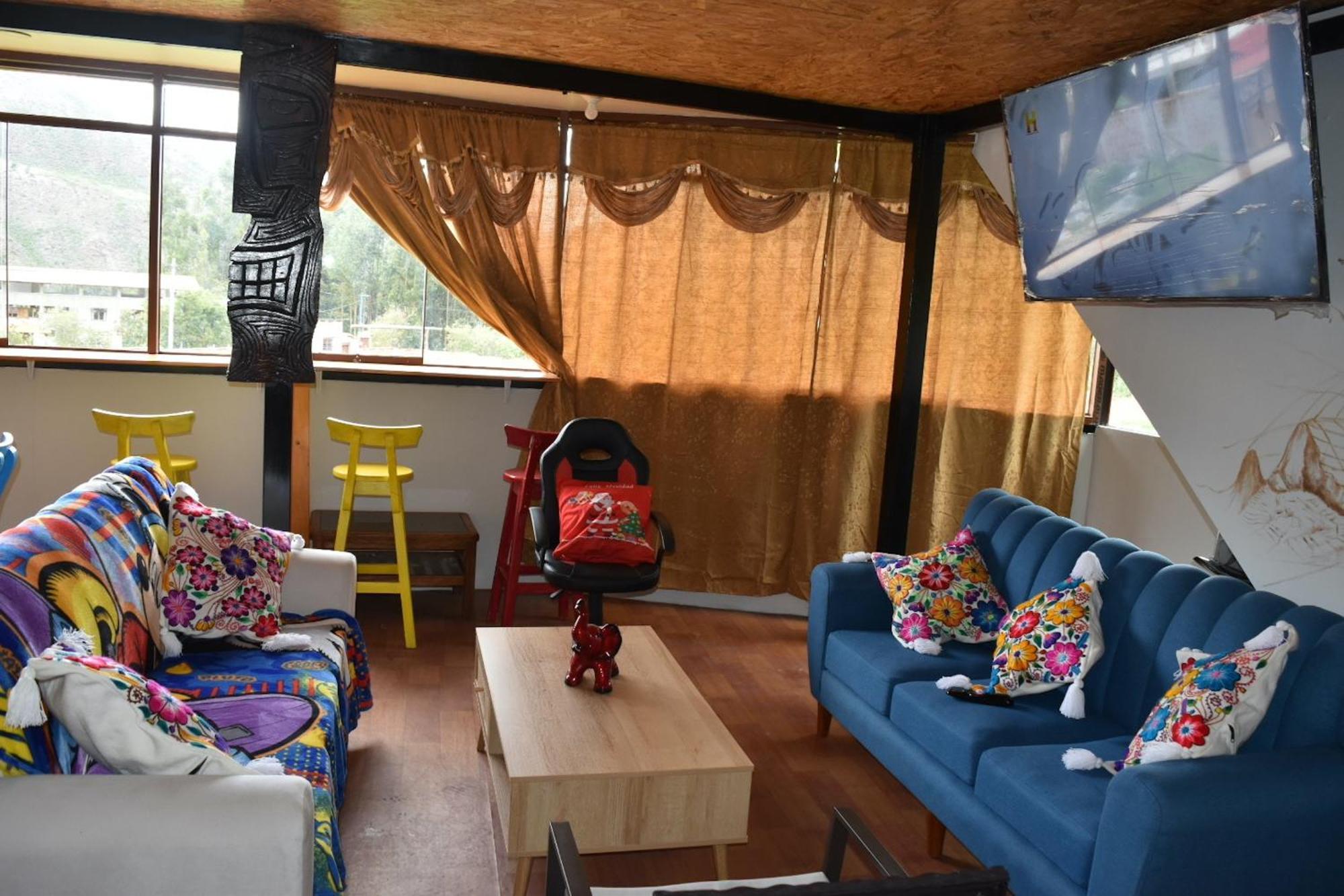 New Experiences Valle Sagrado Bed & Breakfast อูรูบัมบา ภายนอก รูปภาพ