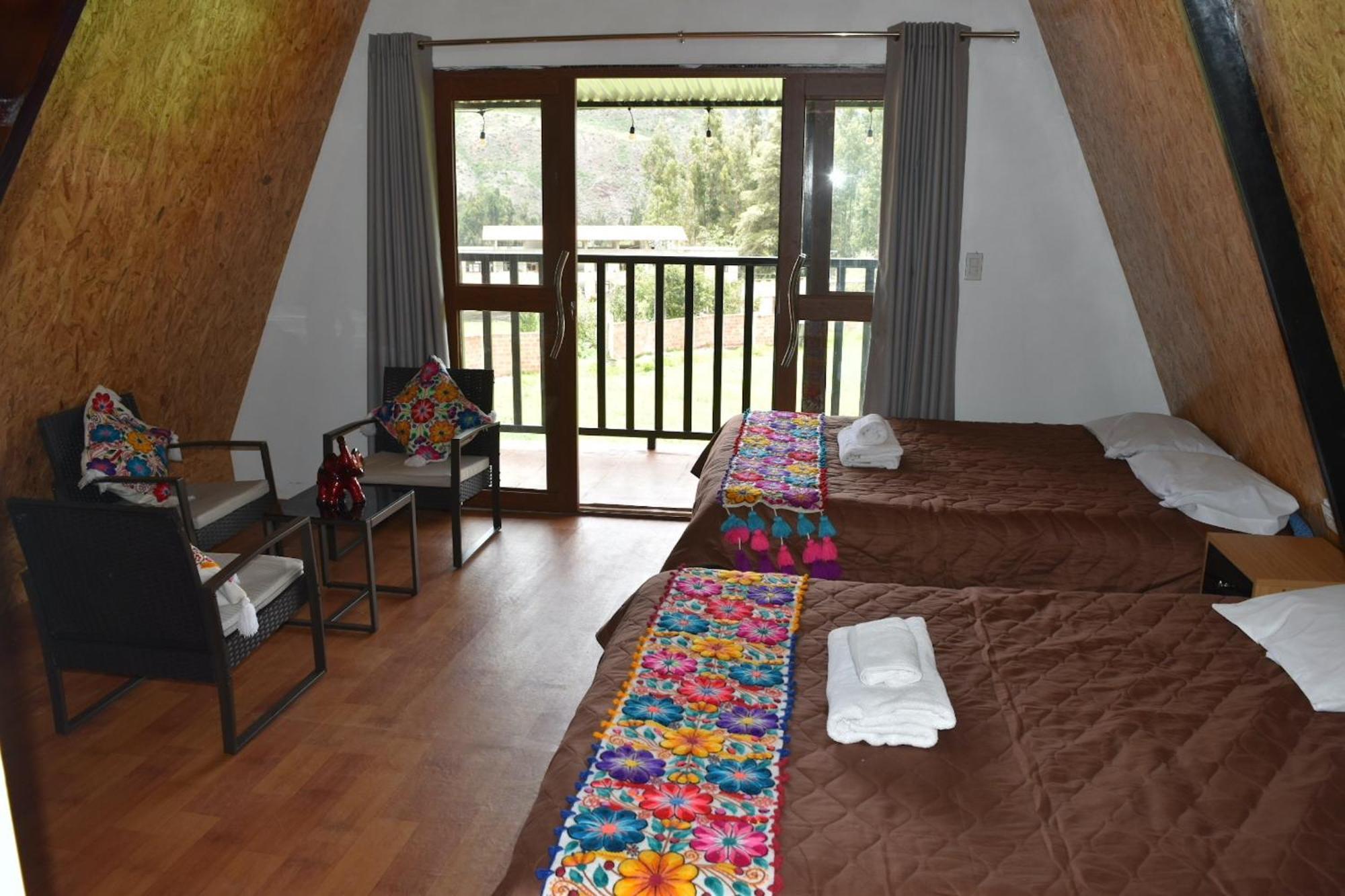 New Experiences Valle Sagrado Bed & Breakfast อูรูบัมบา ภายนอก รูปภาพ