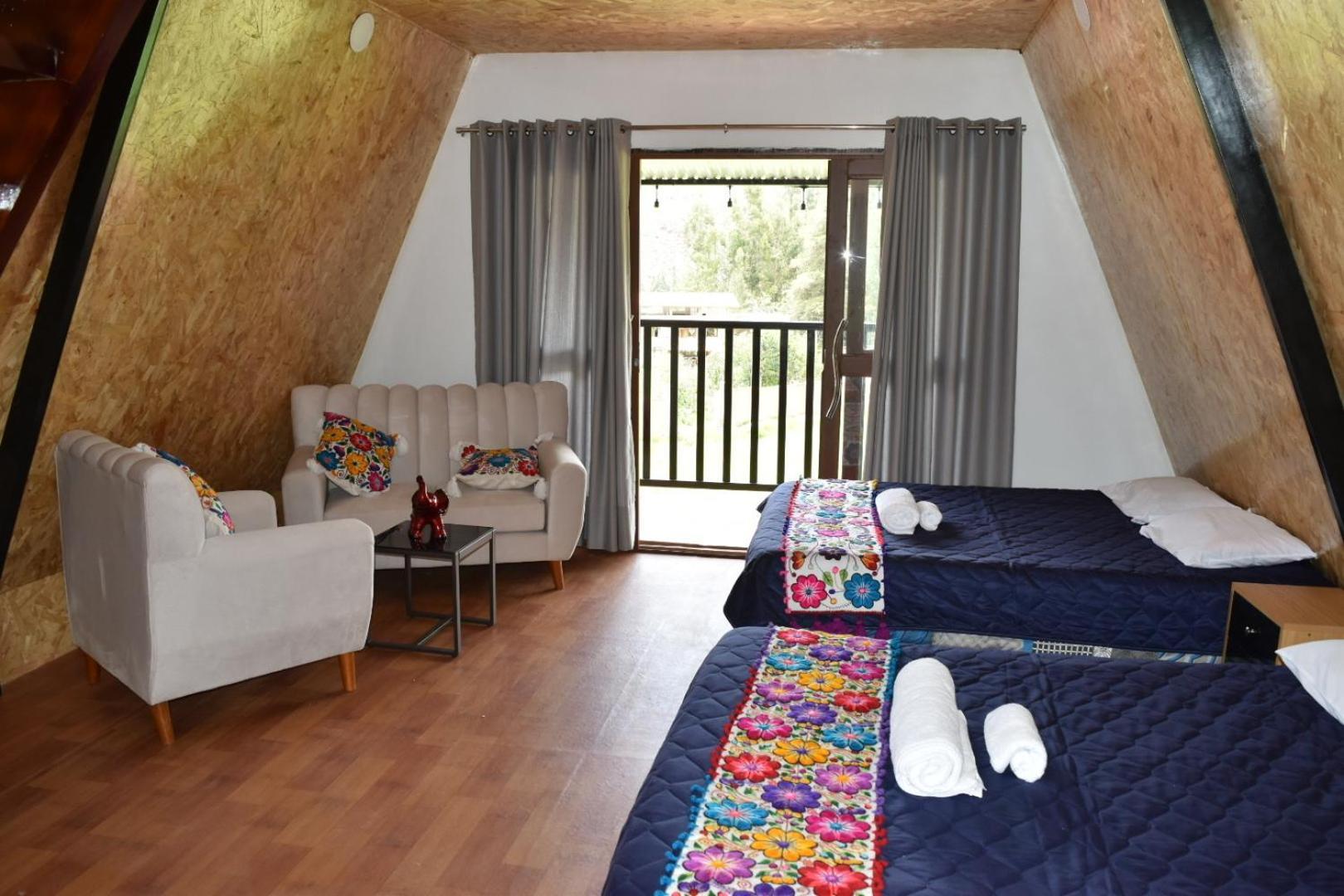 New Experiences Valle Sagrado Bed & Breakfast อูรูบัมบา ภายนอก รูปภาพ