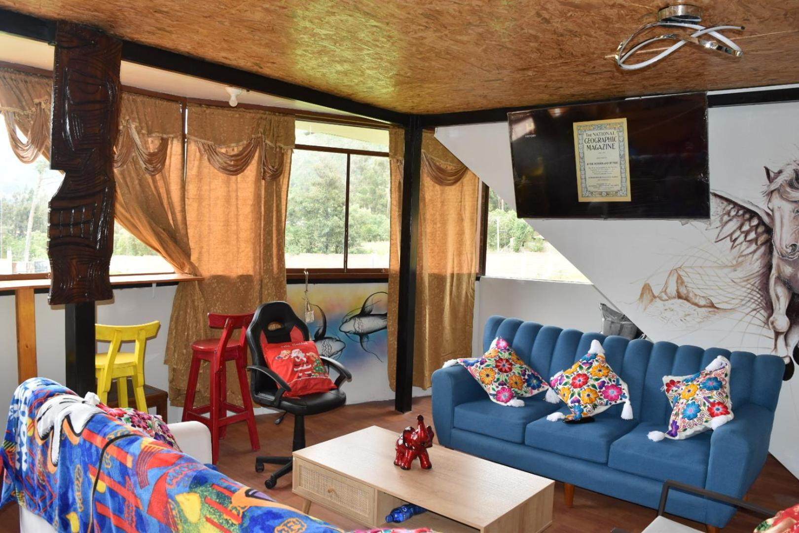 New Experiences Valle Sagrado Bed & Breakfast อูรูบัมบา ภายนอก รูปภาพ